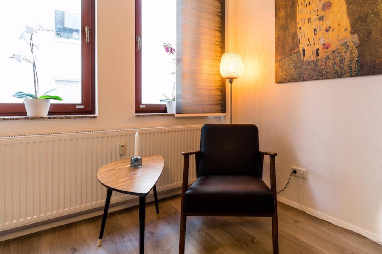 Homefy Oldtown Apartment - 6 People - 2 Bath - Balcony - Top Location Düsseldorf Exteriör bild